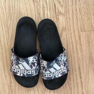 Adidas Black Slides with Multicolor Strap Women’s 8